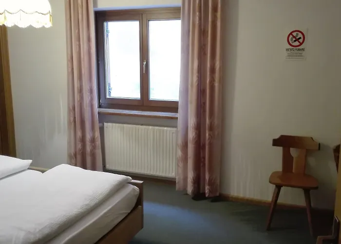 Garni Astor Hotel 2*