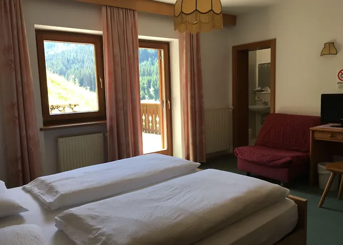 Garni Astor Hotel 2*