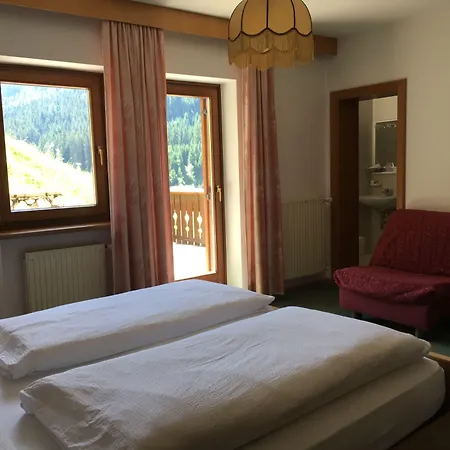 Garni Astor Hotel 2*