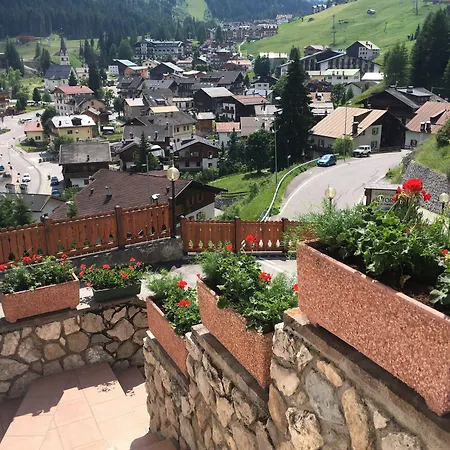 Garni Astor Hotel Arraba