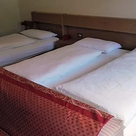 Hotel Garni Astor Arabba